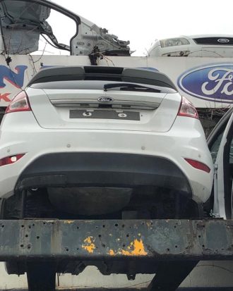 2013 Ford fiesta çıkma beyaz bagaj kapağı