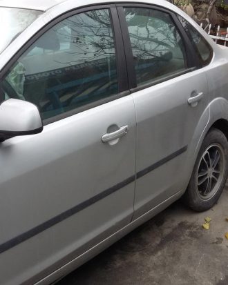 Ford focus 2 çıkma sol ön kapı