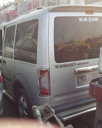 Ford connect çıkma gri bagaj kapağı