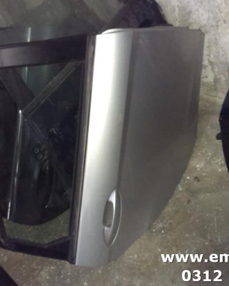 Ford fiesta 3 çıkma gri hatasız sağ arka kapı