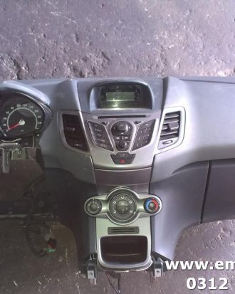 Ford fiesta 3 çıkma komple göğüs